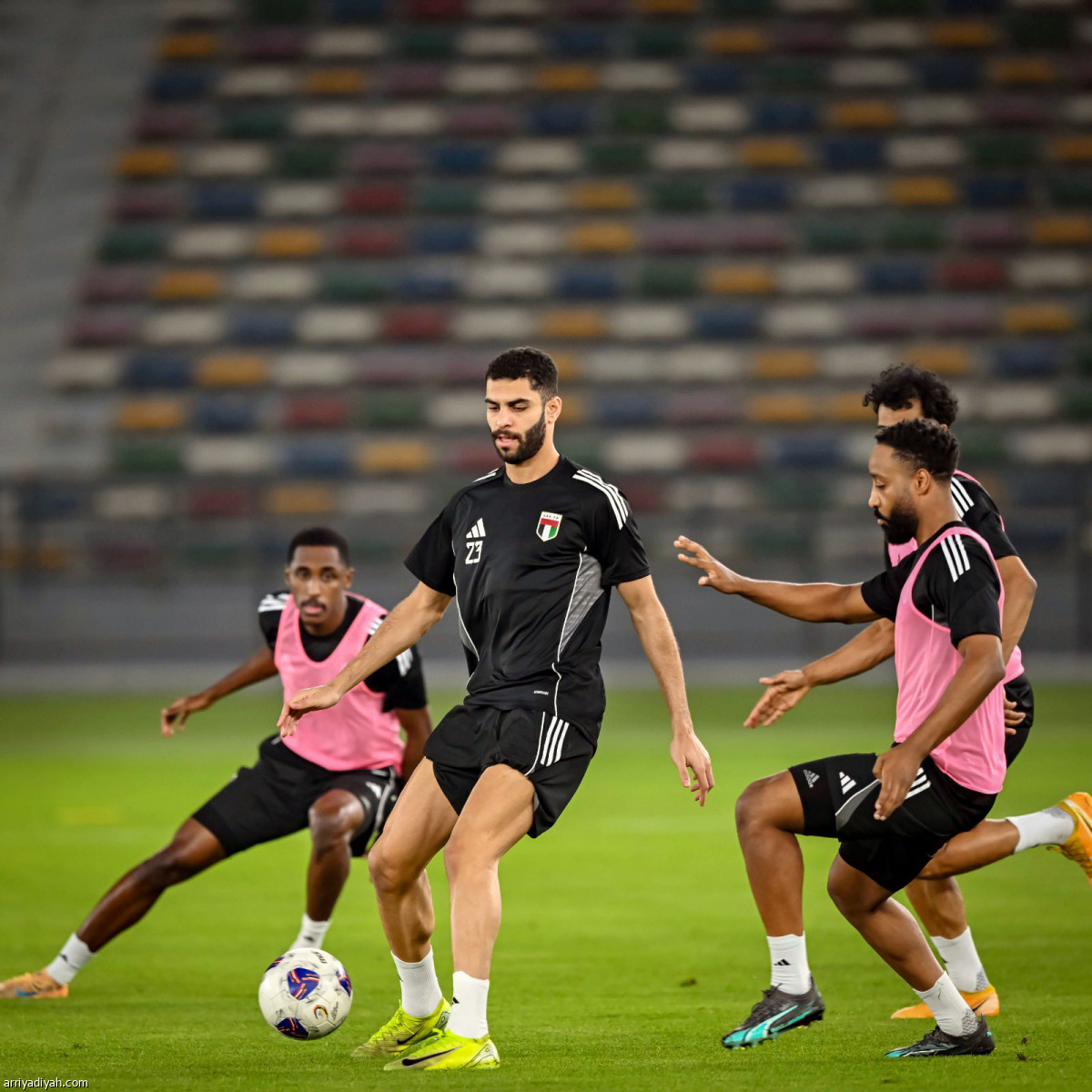 الإمارات.. استعداد أخير